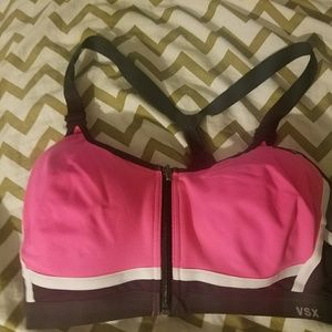Victoria secret wireless sports bra